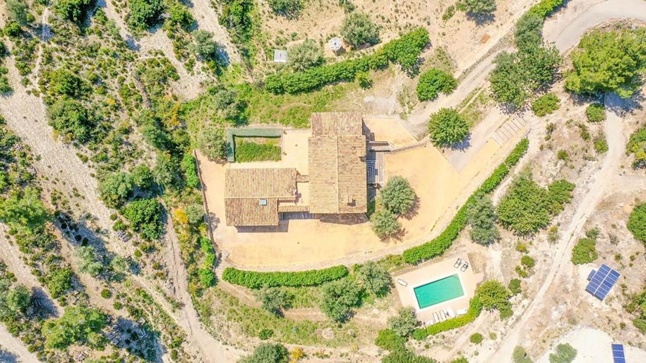Villa Son Llarg, Estallencs إِستيينيتس المظهر الخارجي الصورة